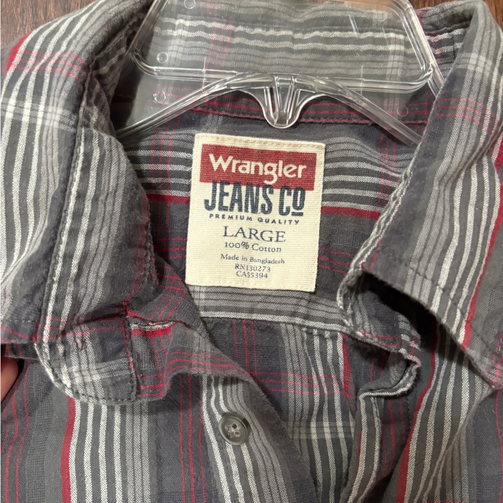 Wrangler Plaid Button-down Shirt
